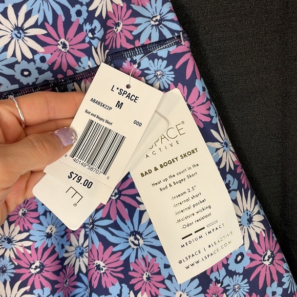 NWT L*Space Bag & Bogey Skort - Medium - Picture 9 of 17